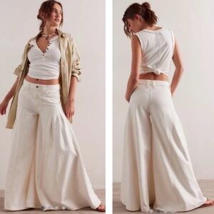 We The Free Pandora Jeans In Heavenly/Off White/Cream Cottage Whimsical SZ 26